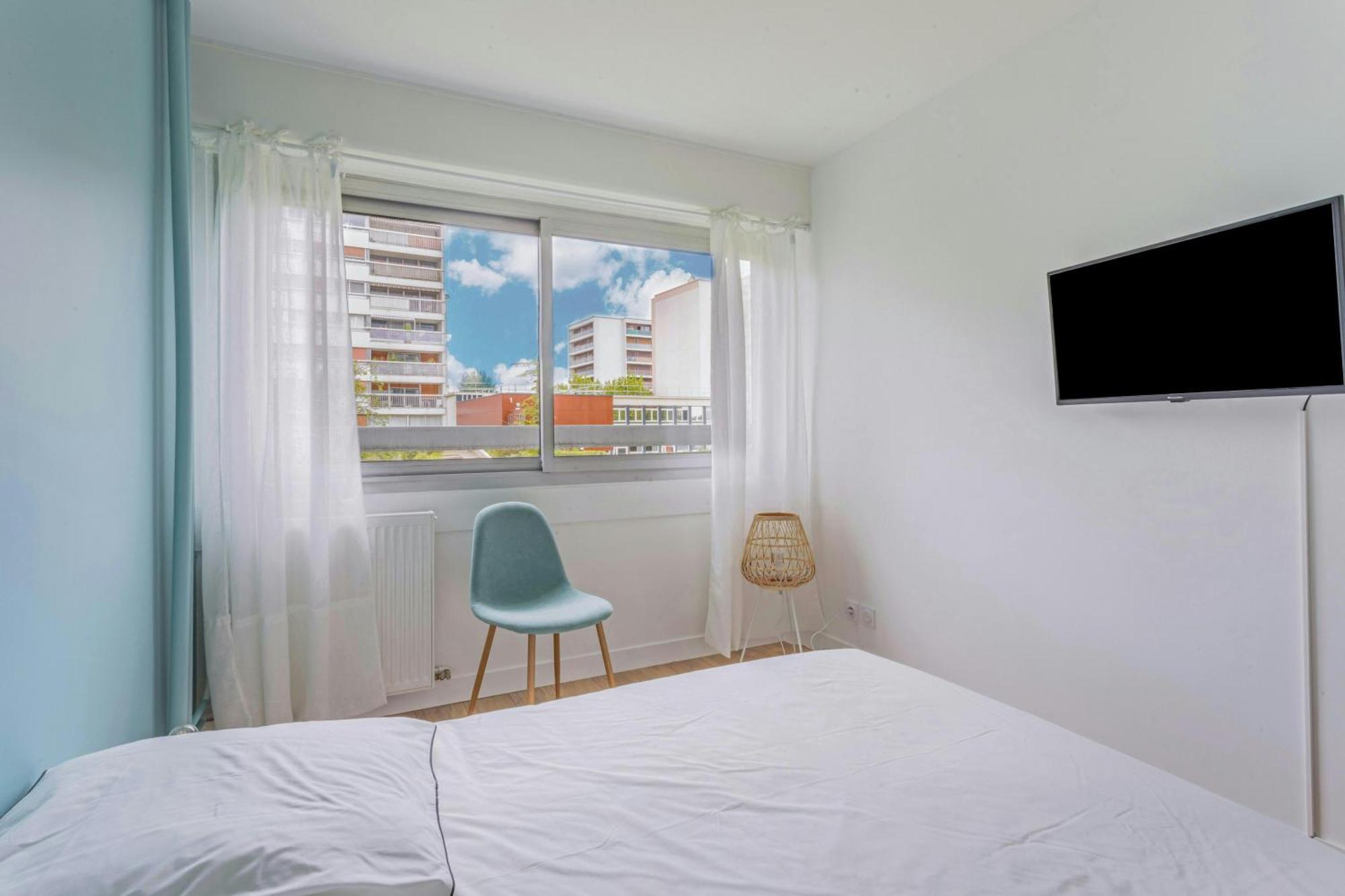 Appart'Hotel Luminous Vue Seine- Paris 15Min ジュヴィジー・シュロルジュ エクステリア 写真